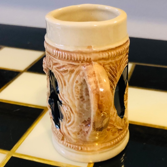 Belgian Vintage Mini Manneken Pis-Hotel de Ville Bruxelles Mug - Picture 3 of 6